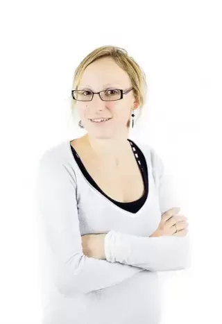 Comptable à Angers, Hélène